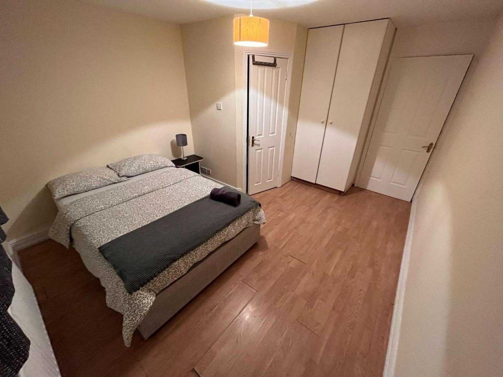 Cama Doble Con Bano Privado D24 Bed & Breakfast Dublin Exterior photo
