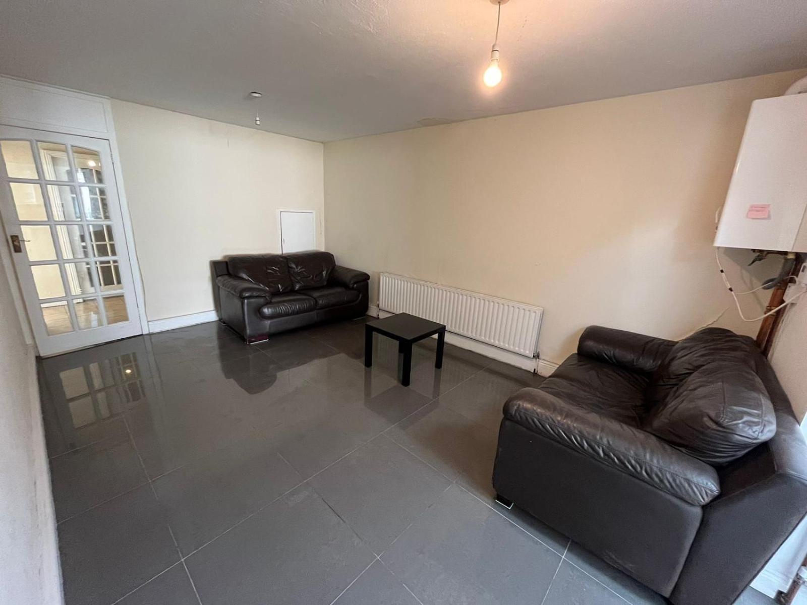 Cama Doble Con Bano Privado D24 Bed & Breakfast Dublin Exterior photo
